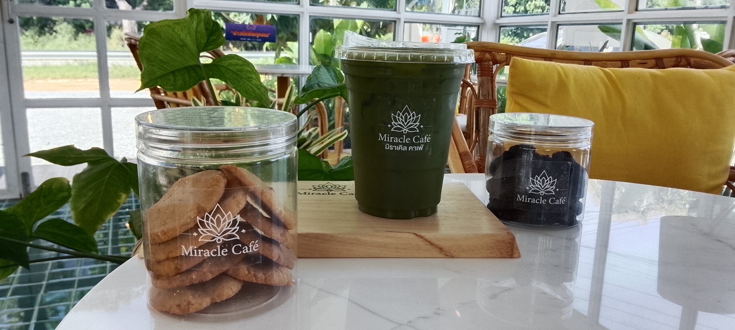 Gallery Miracle Cafe Chonburi