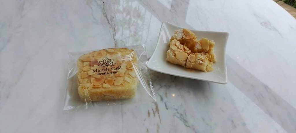 Bread Miracle Cafe Chonburi